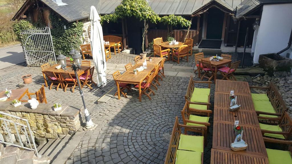 Отель Altes Bierhaus Arzbach Экстерьер фото